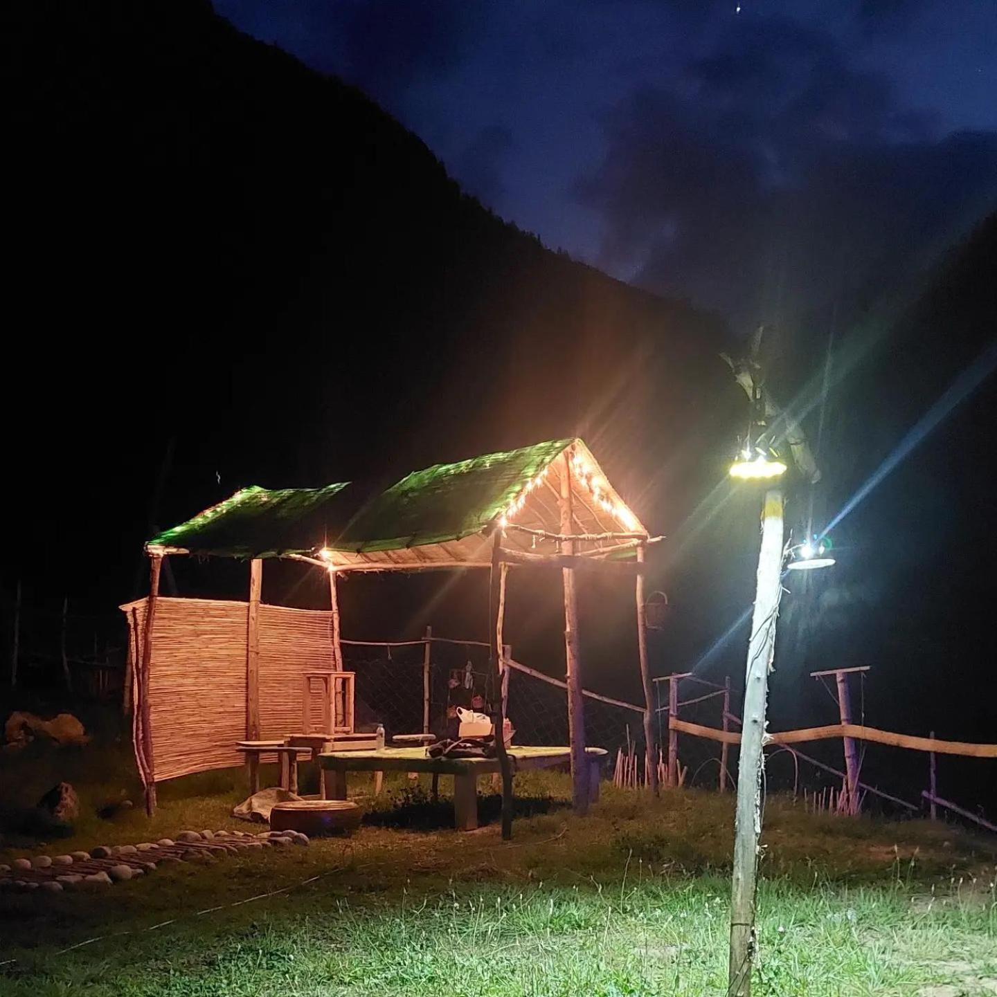 Khana Badosh Resort Kalam Zewnętrze zdjęcie
